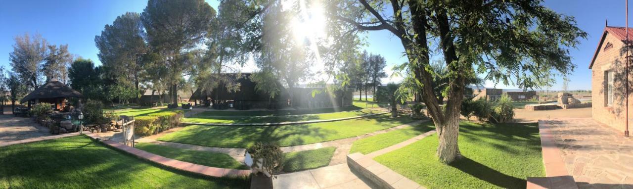 Burgsdorf Guest Farm Villa Maltahohe Ngoại thất bức ảnh
